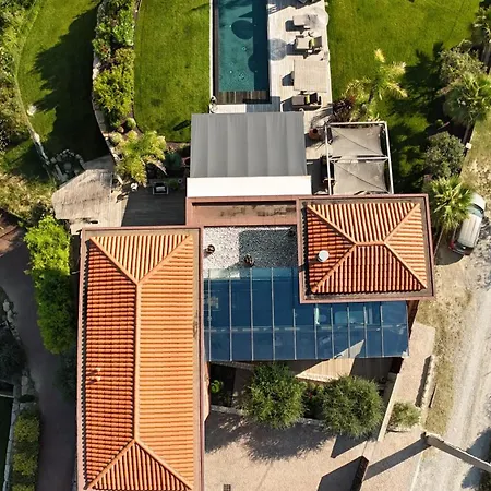 De Luxe Piscine Vue Villa *